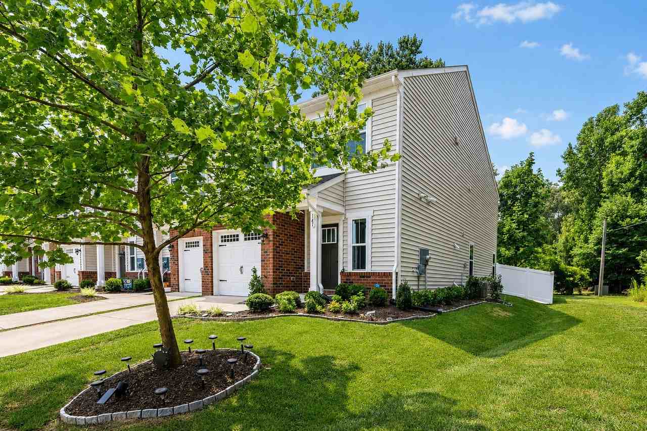 141 Stegg St - Photo 2 of 15