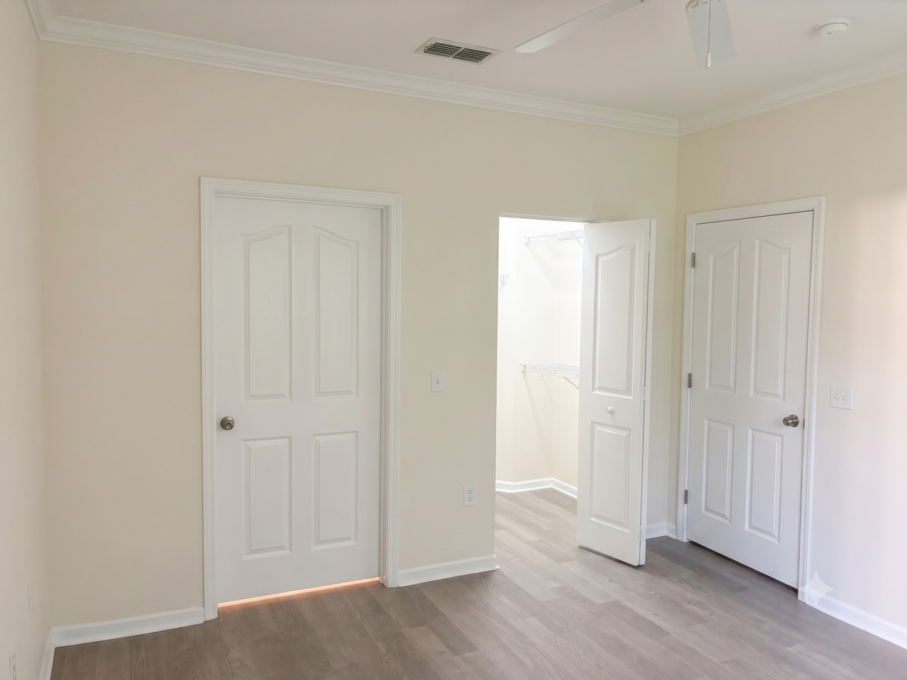 12837 Madison Pointe Cir #206 - Photo 7 of 9