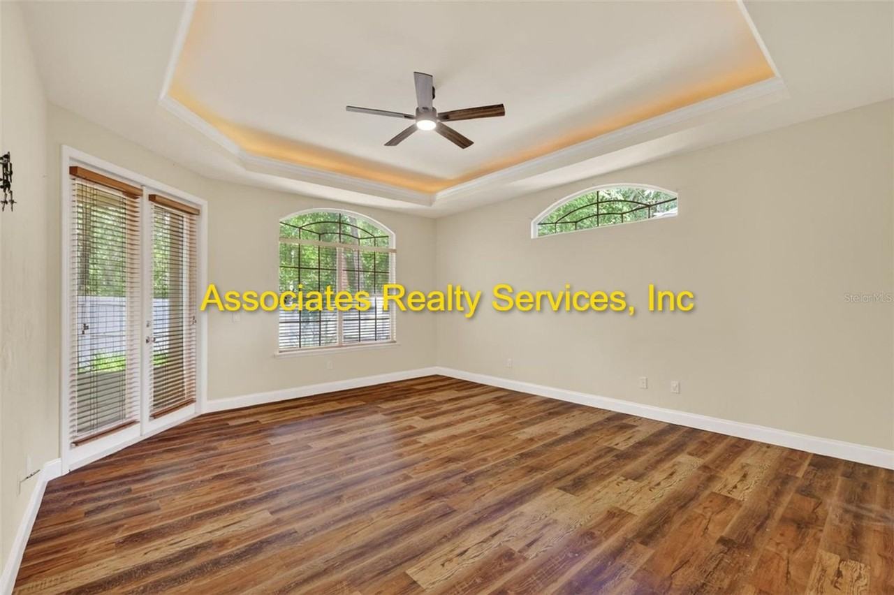 10370 Sw 51st Ln - Photo 5 of 17