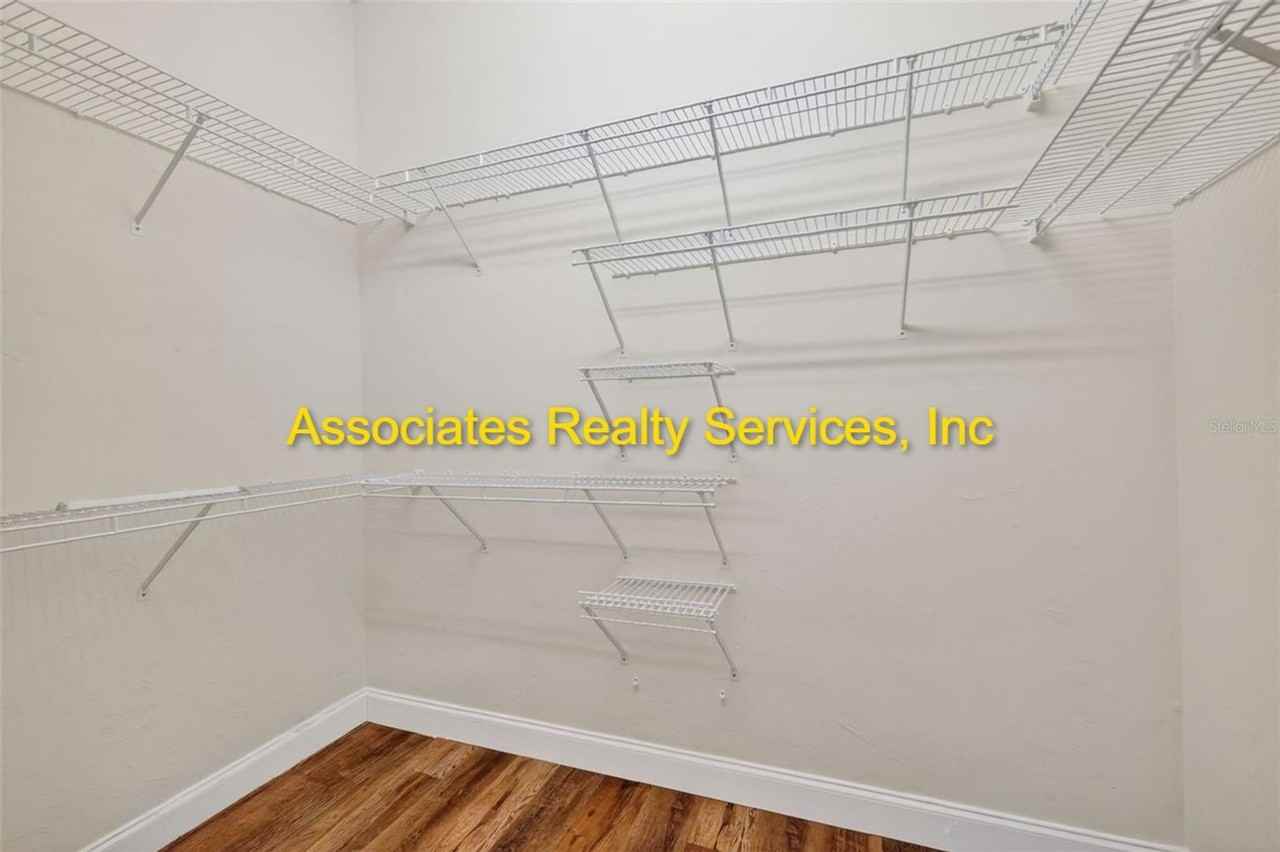 10370 Sw 51st Ln - Photo 7 of 17