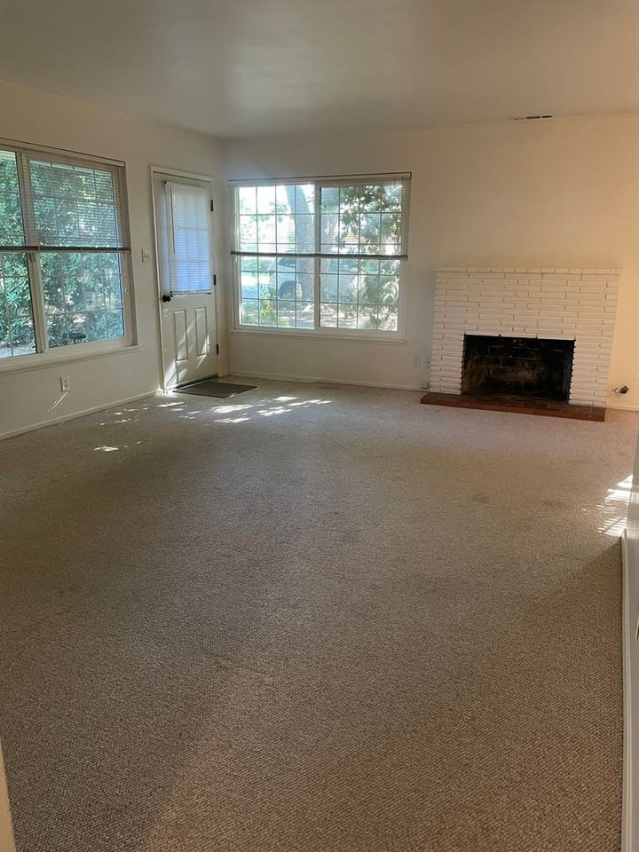 2266 Washington Ave - Photo 3 of 19