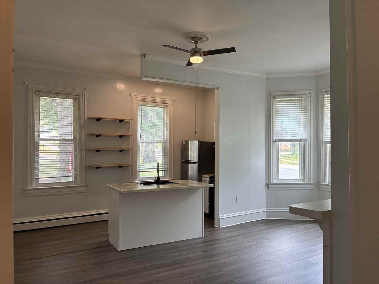 303 N Market St #B - Photo 3 of 13