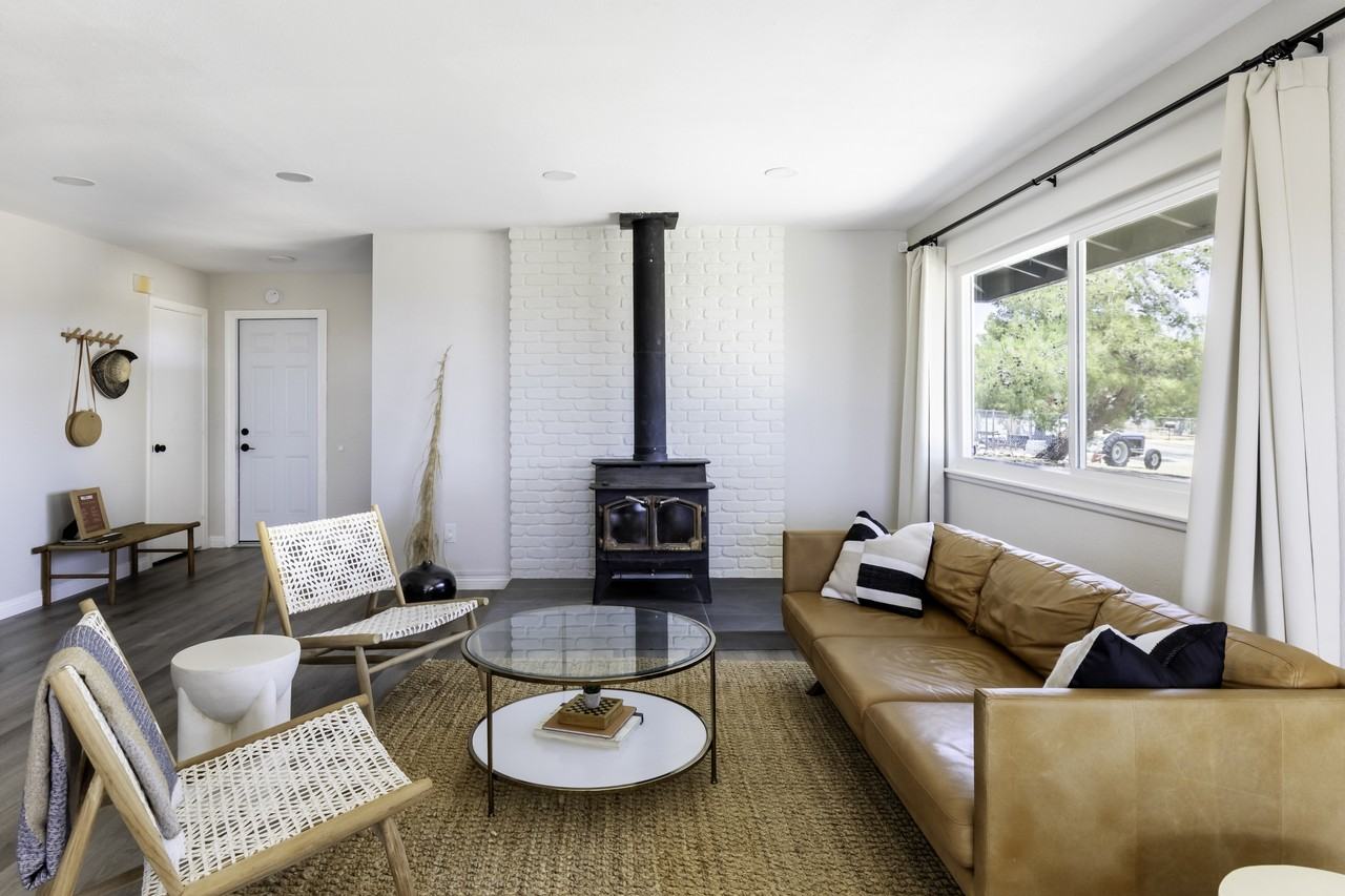60237 Natoma Trl #1 - Photo 4 of 27