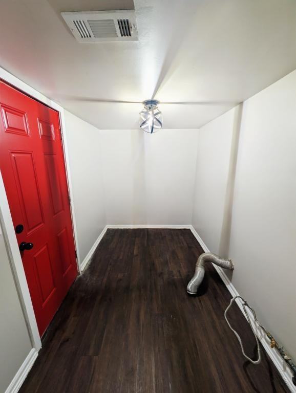 2524 Cass St - Photo 6 of 12