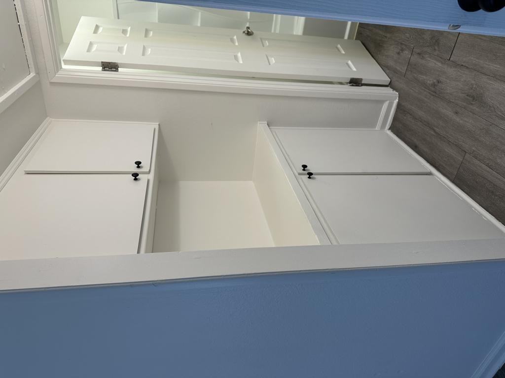 520 E Avenue Q4 - Photo 7 of 13