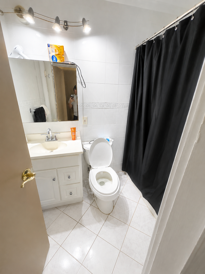 47 Lake Shore Ct #3 - Photo 2 of 5