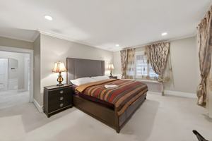 featured image of 1462 Devonshire Crescent