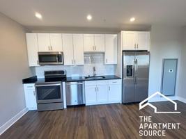featured image of 3833 N Broadway St #614