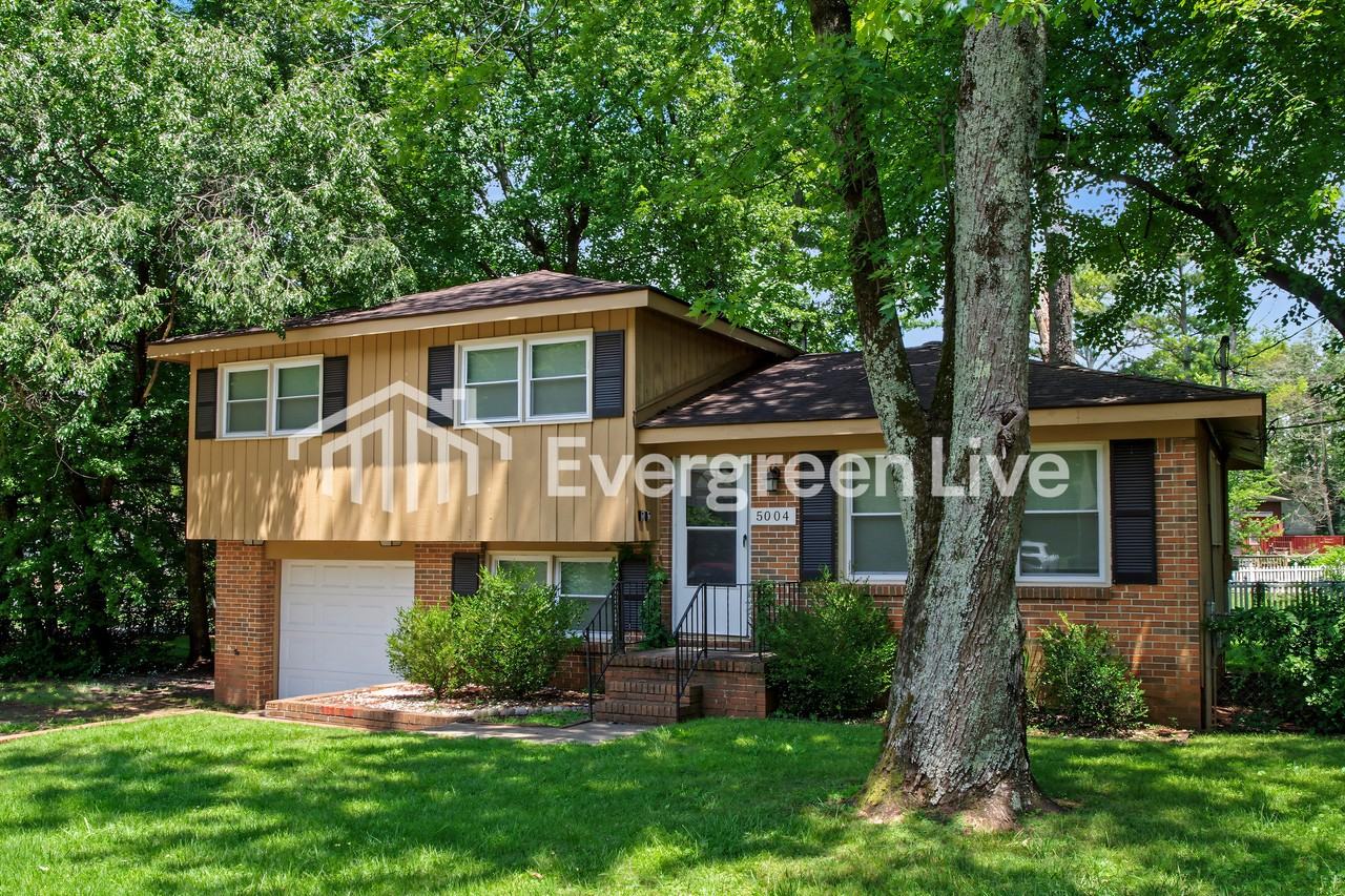 5004 Rolling Hills Dr Nw
