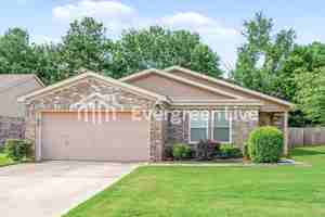featured image of 233 Laramie Cir Nw