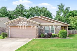 233 Laramie Cir Nw - Photo 1 of 1