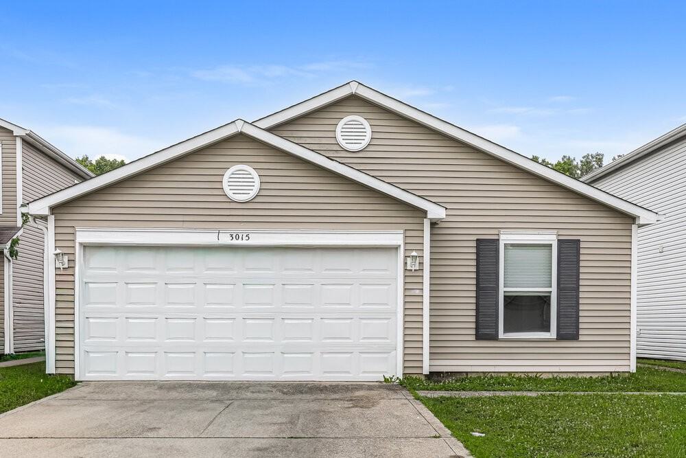 3015 Redland Ln