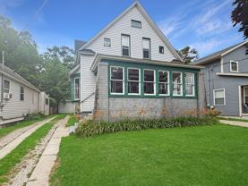 630 Plett St Sw - Photo 1 of 1