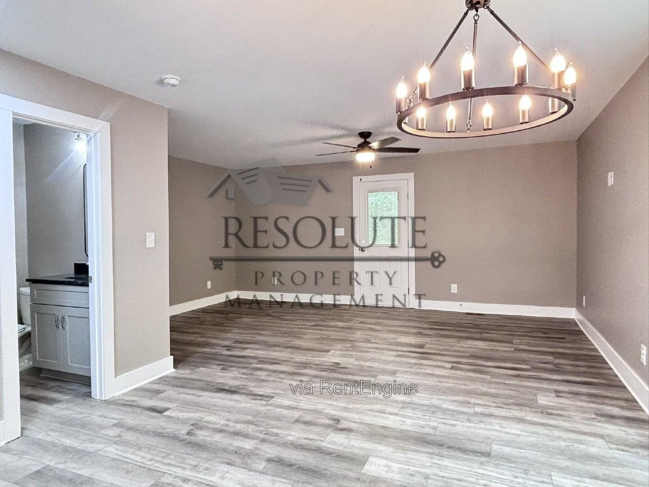520 Brent Rd - Photo 4 of 15