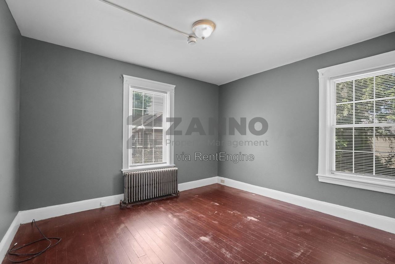 72 Mowry St #3R3 - Photo 6 of 14