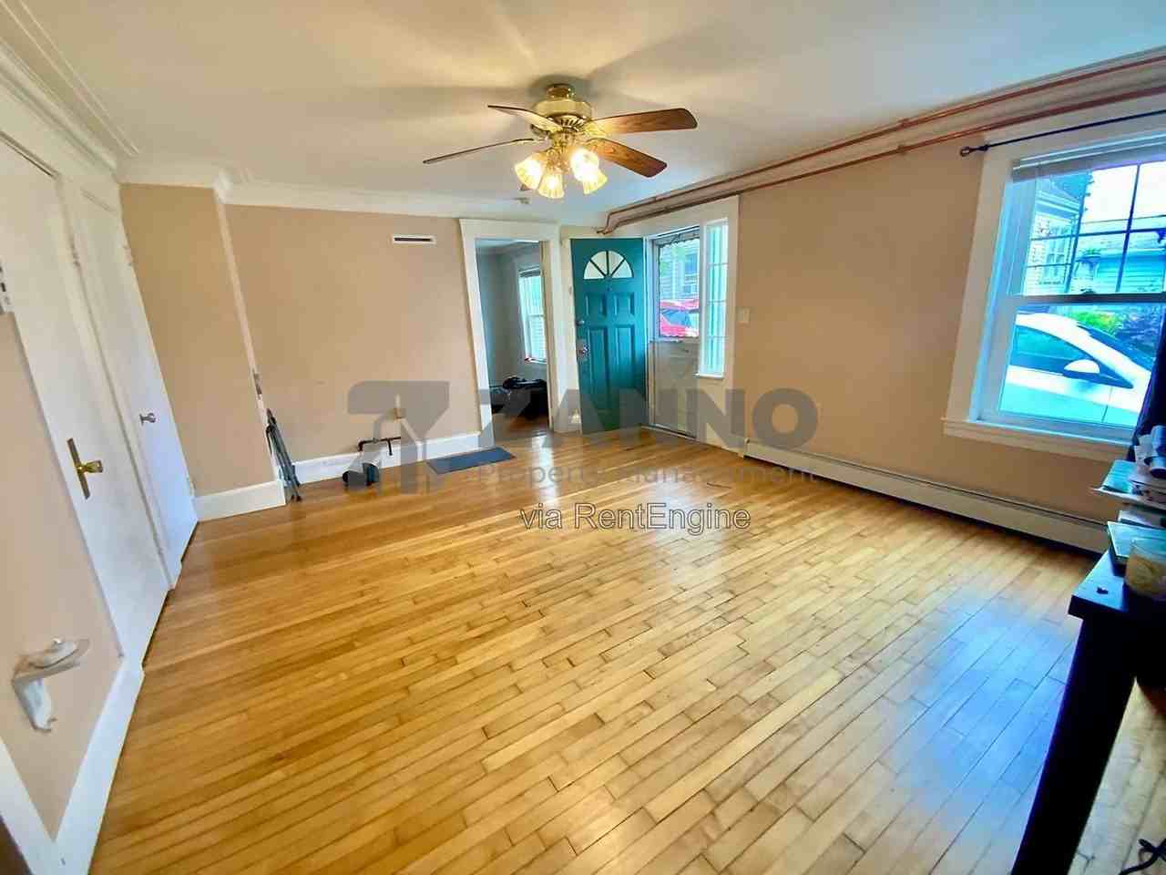 75 Oregon Ave #1 - Photo 5 of 16