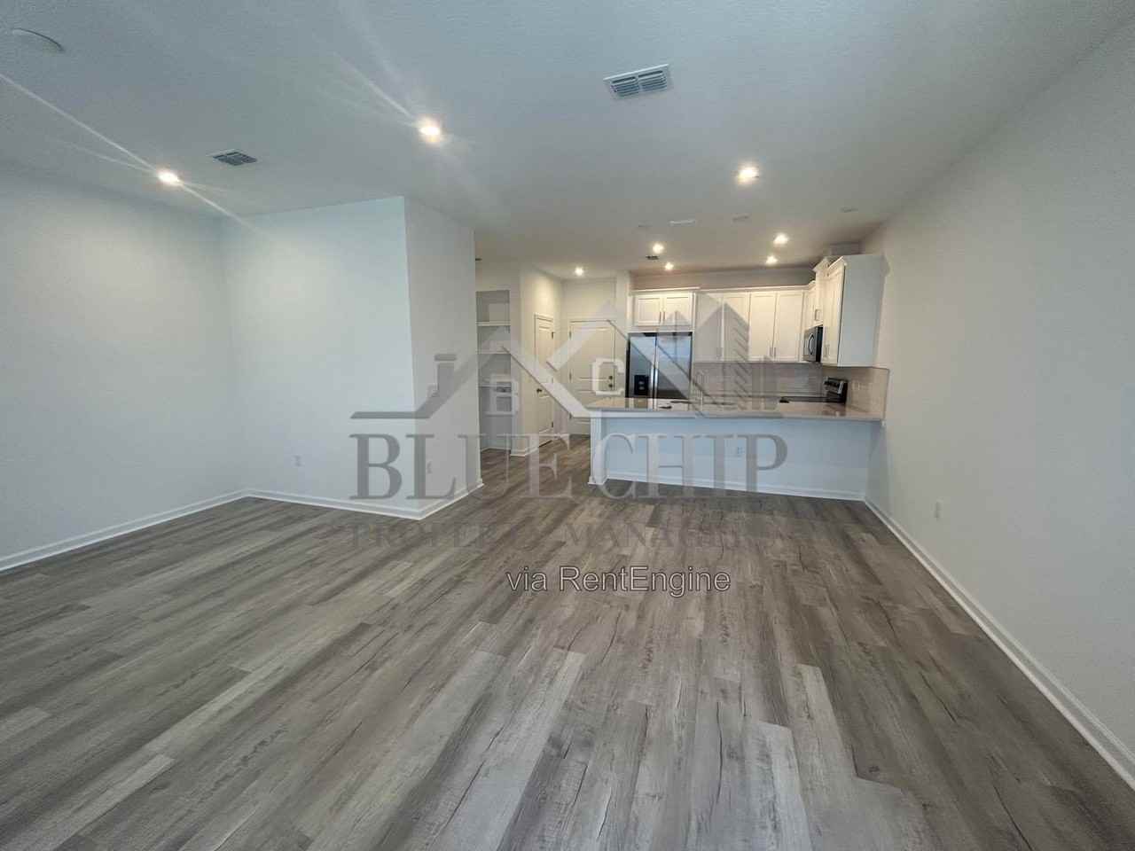 11605 Straits Way - Photo 4 of 14