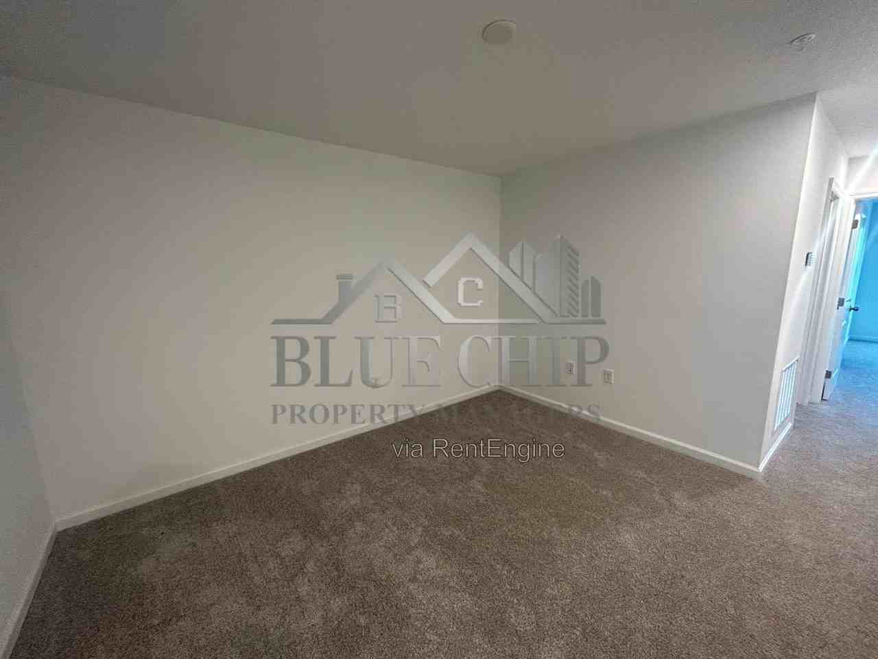 11605 Straits Way - Photo 7 of 14