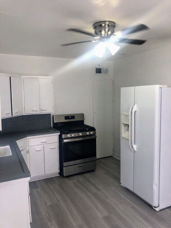 611 S 3rd Ave #613 - Photo 3 of 12
