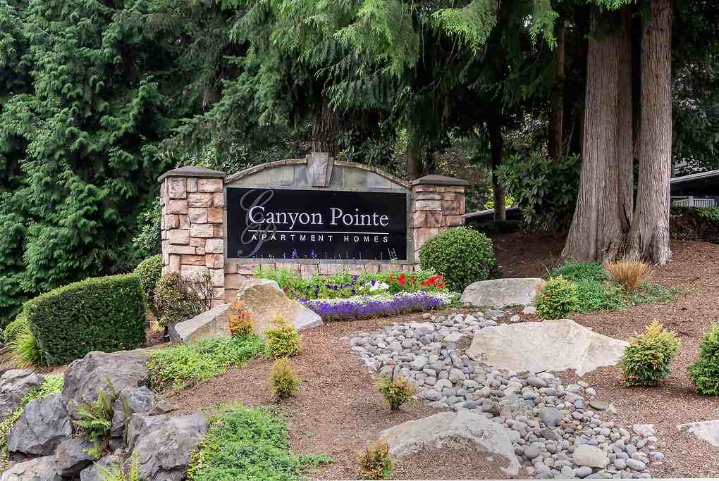 Canyon Pointe - Photo 6 of 36