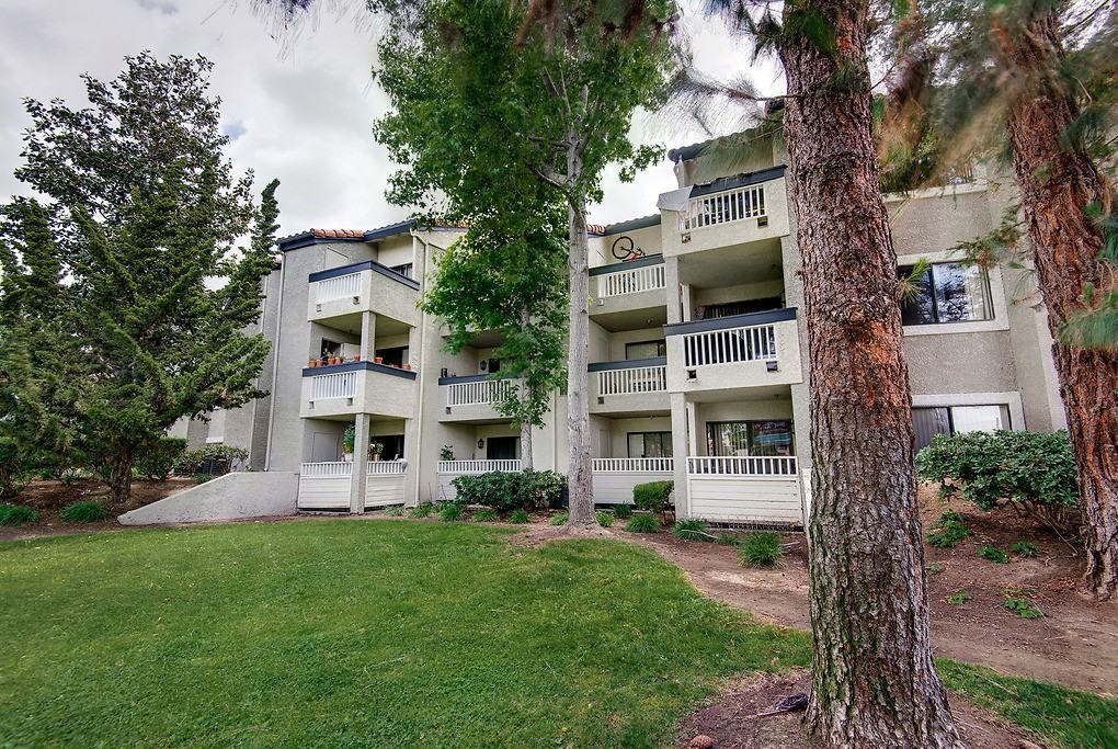 Parkside Court - Photo 4 of 35