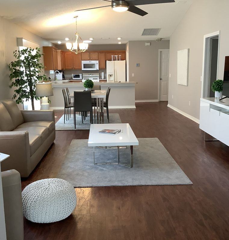 1228 Estill Ave - Photo 2 of 4