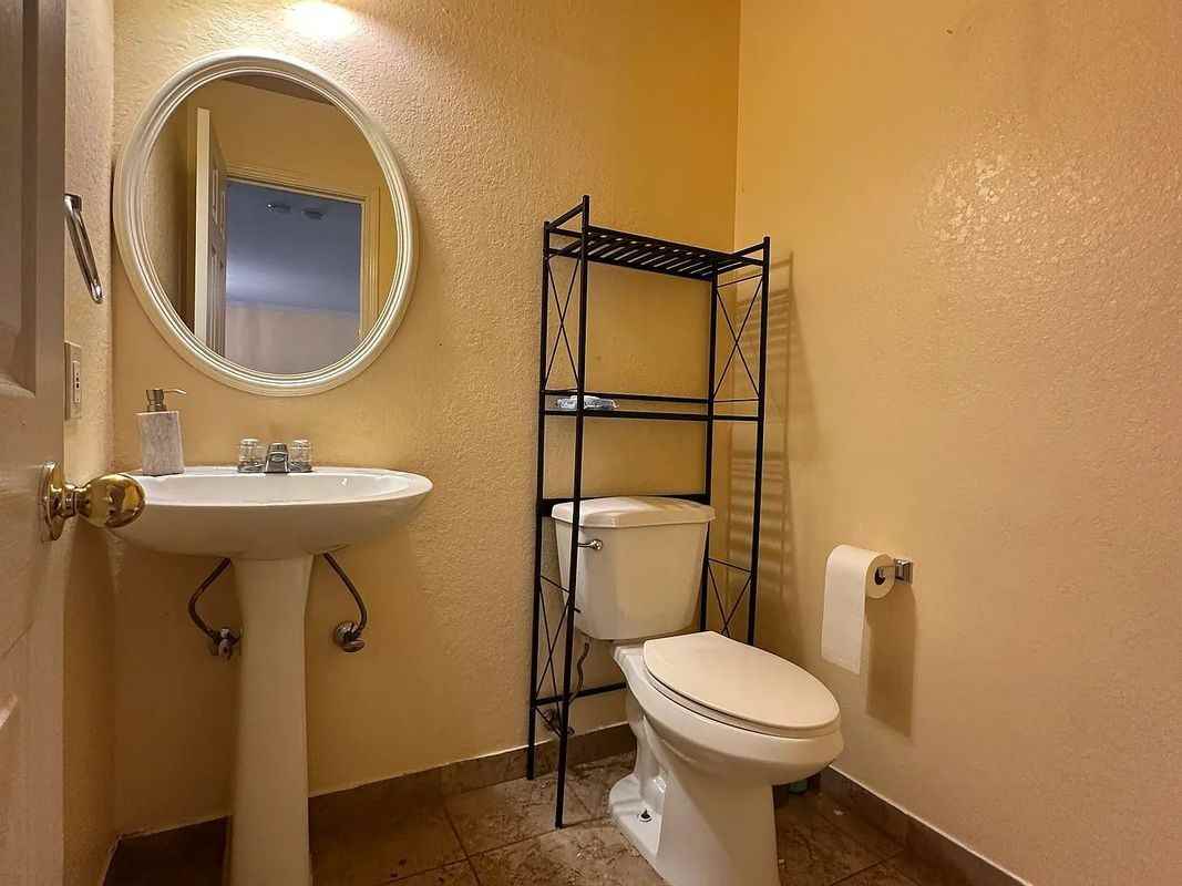 9426 Santa Fe Rdg - Photo 7 of 9