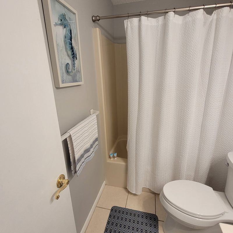 809 Mediterranean Ave - Photo 2 of 7