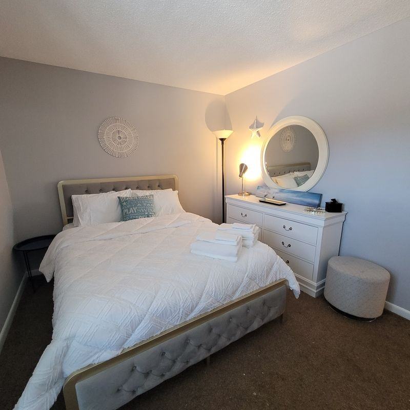 809 Mediterranean Ave - Photo 6 of 7