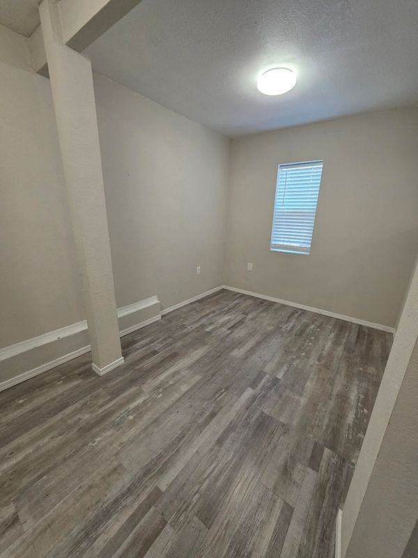 9927 13th St Se ##B - Photo 6 of 8
