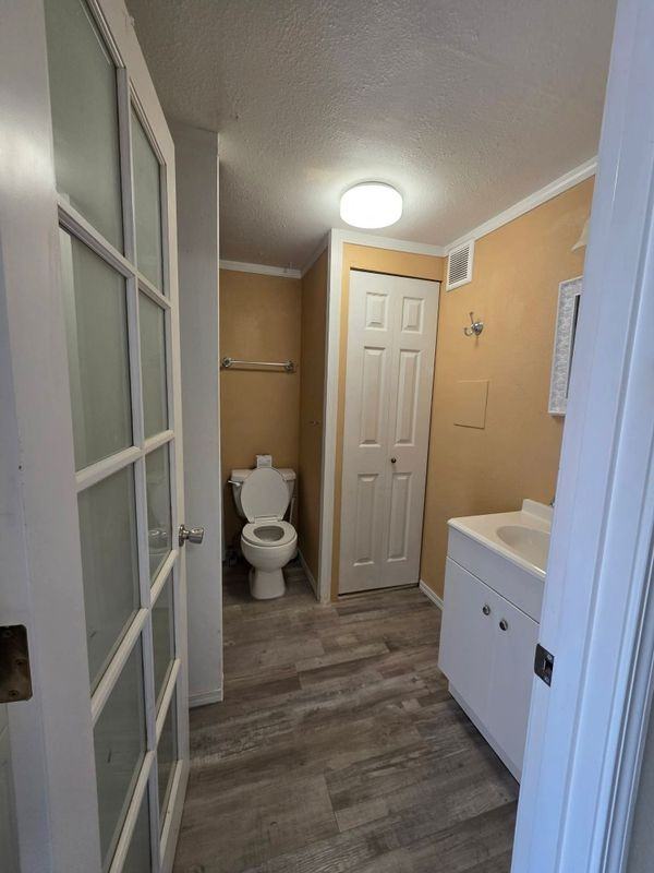 9927 13th St Se ##B - Photo 7 of 8