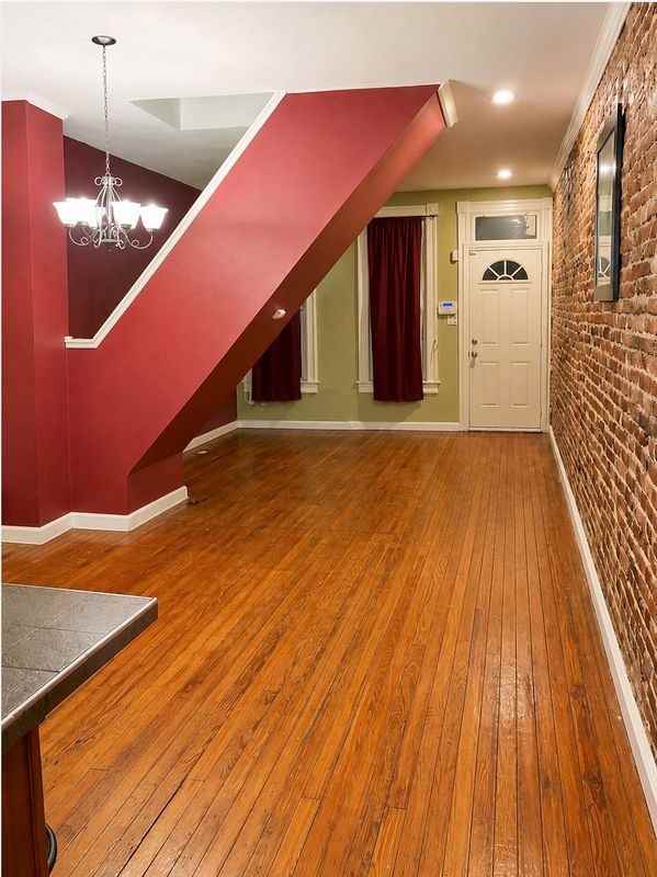 2823 Maisel St - Photo 3 of 13