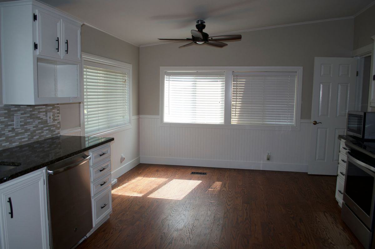 2557 E Beacon Light Rd - Photo 7 of 23