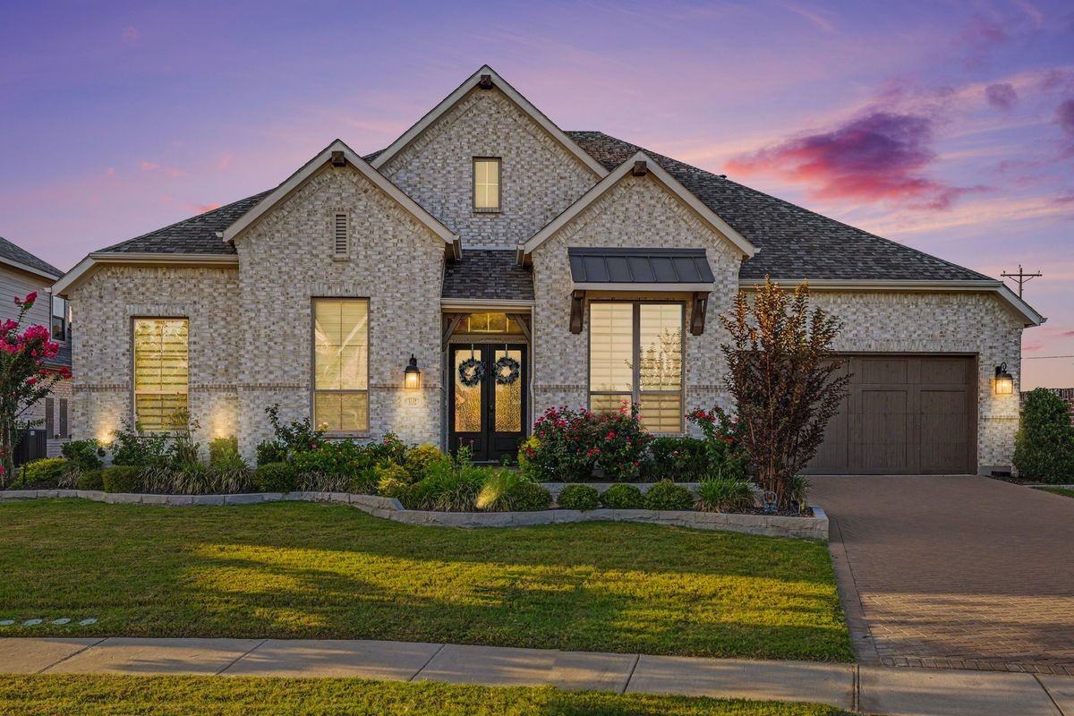 3332 Zenyatta Ct