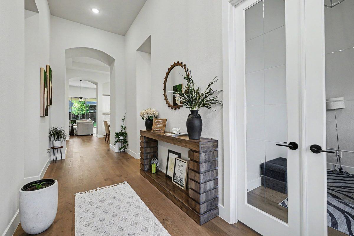 3332 Zenyatta Ct - Photo 5 of 35