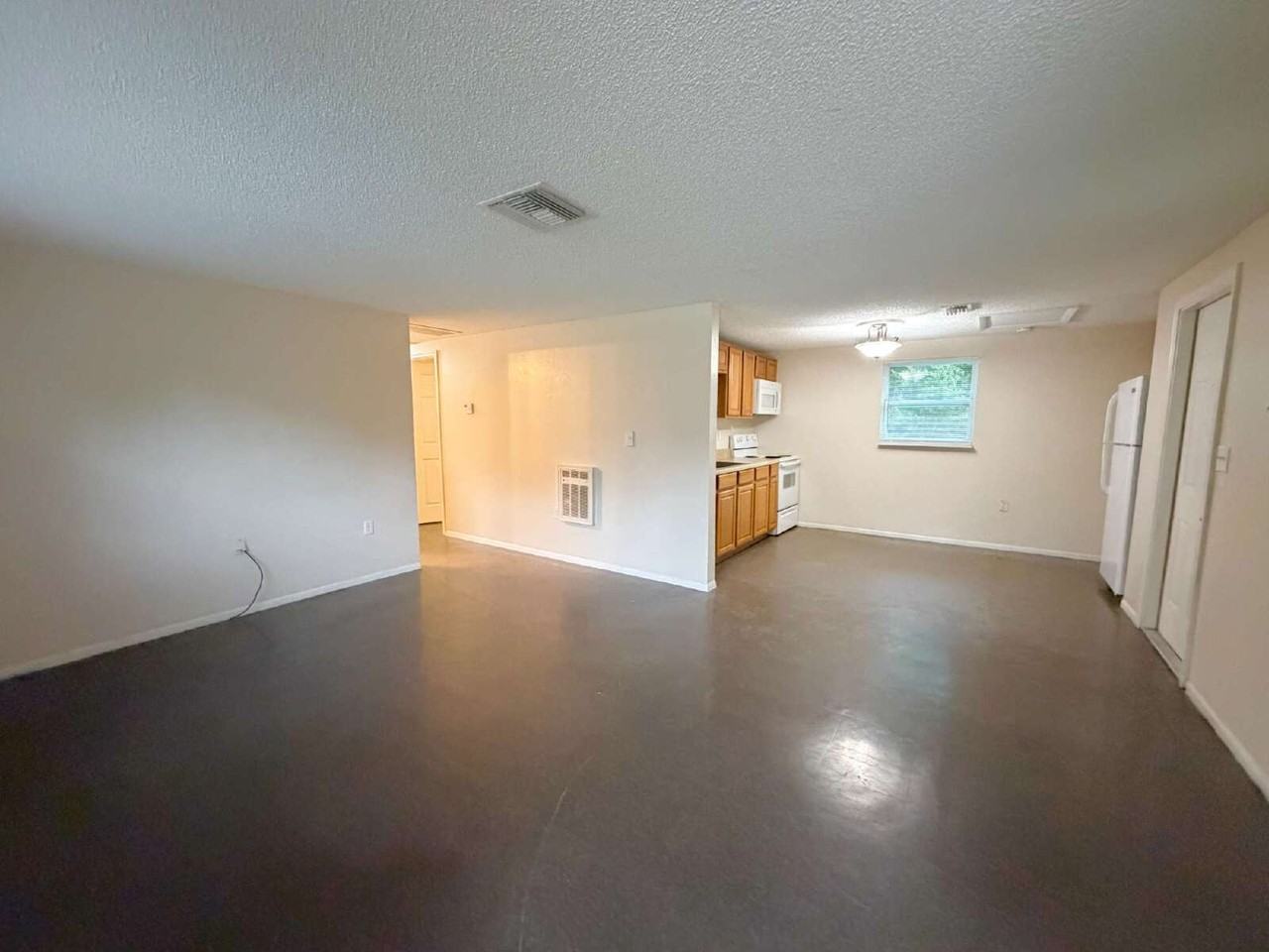 5812 Sweet Cherry Ln - Photo 4 of 13