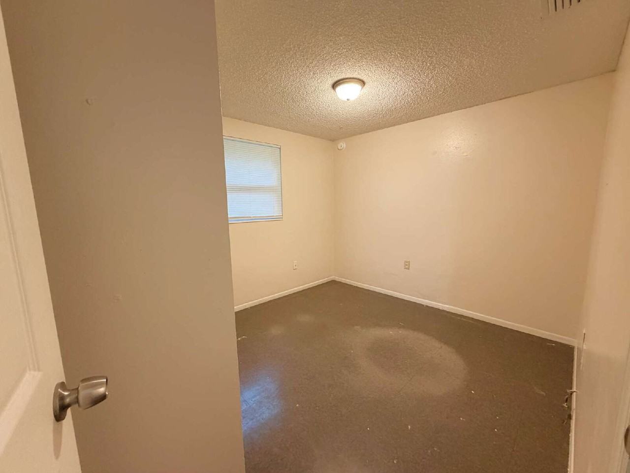 5812 Sweet Cherry Ln - Photo 7 of 13