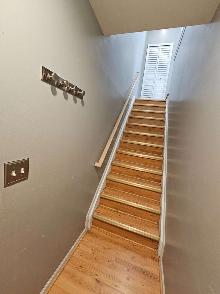 44621 Georgia Ct - Photo 3 of 18