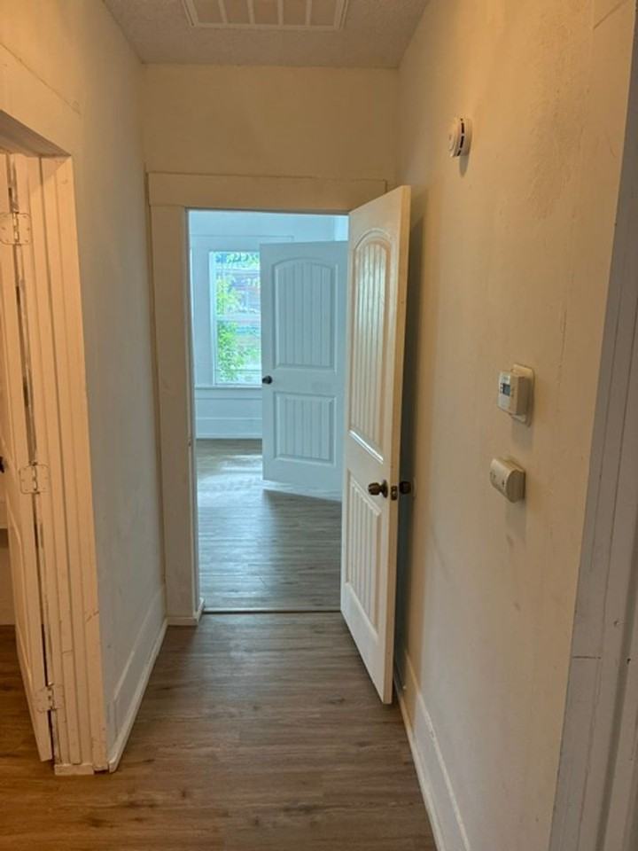 3905 Stuart St - Photo 6 of 9