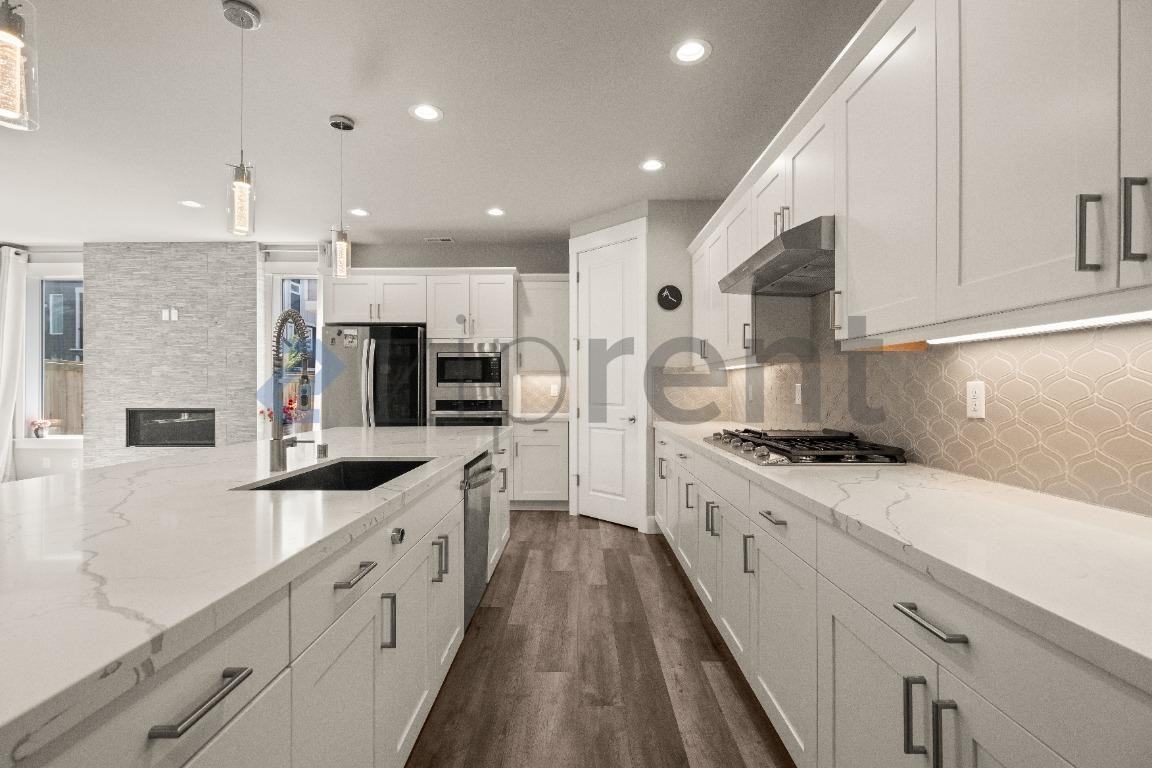 16547 8th Ave Ne #A - Photo 7 of 25