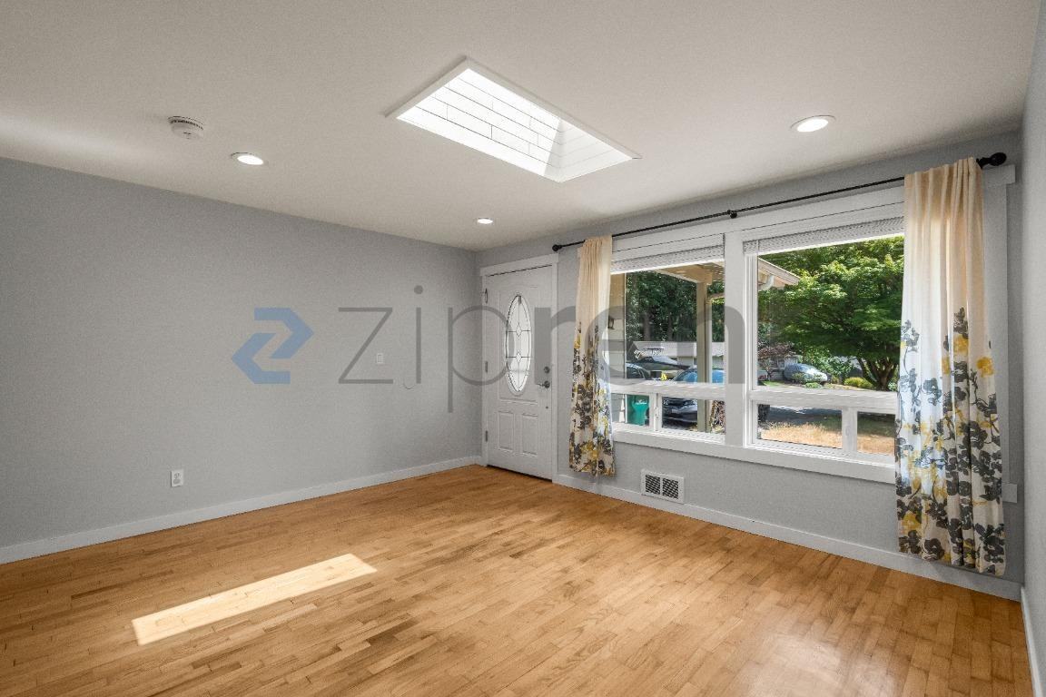 17525 199th Pl Ne - Photo 5 of 15