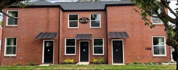 featured image of 108 E Catawba St #A