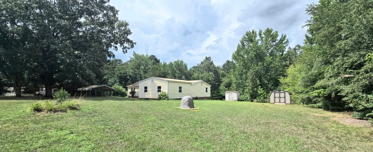 513 Horseshoe Lake Rd - Photo 2 of 22