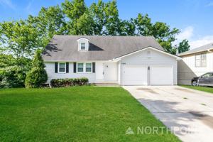 featured image of 3509 E 114th Ter
