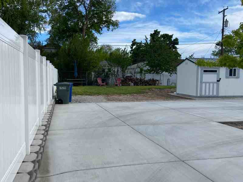 826 E Hudson Ave #1 - Photo 4 of 17