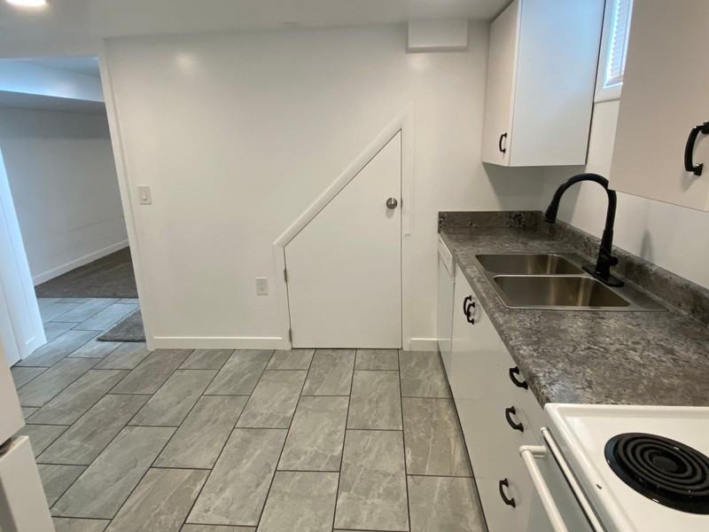 826 E Hudson Ave #1 - Photo 6 of 17