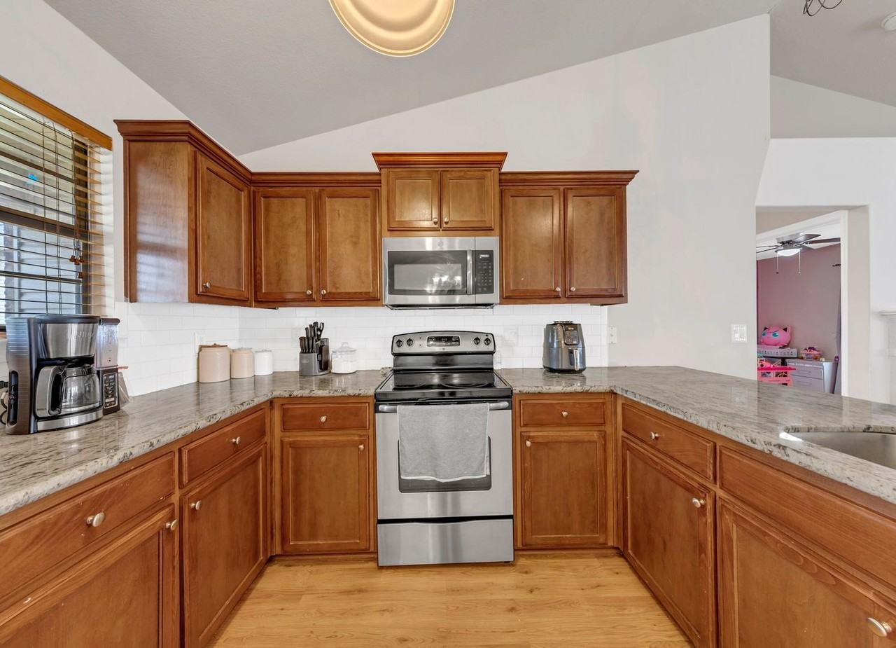 131 Bronze Cir - Photo 5 of 30