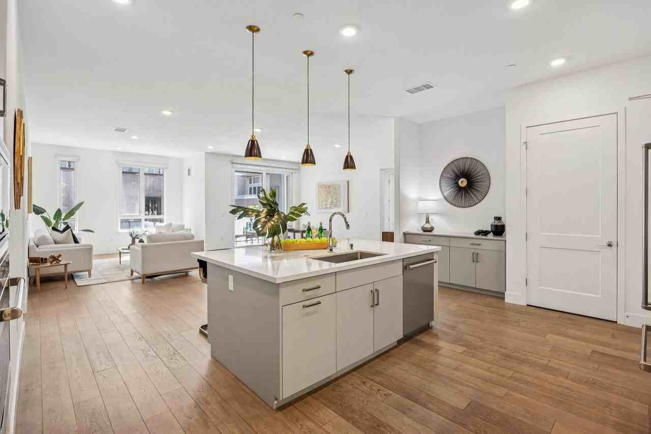 45168 Tom Blalock St #208A - Photo 2 of 47