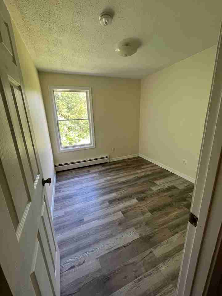 391 School St #6 - Photo 7 of 9