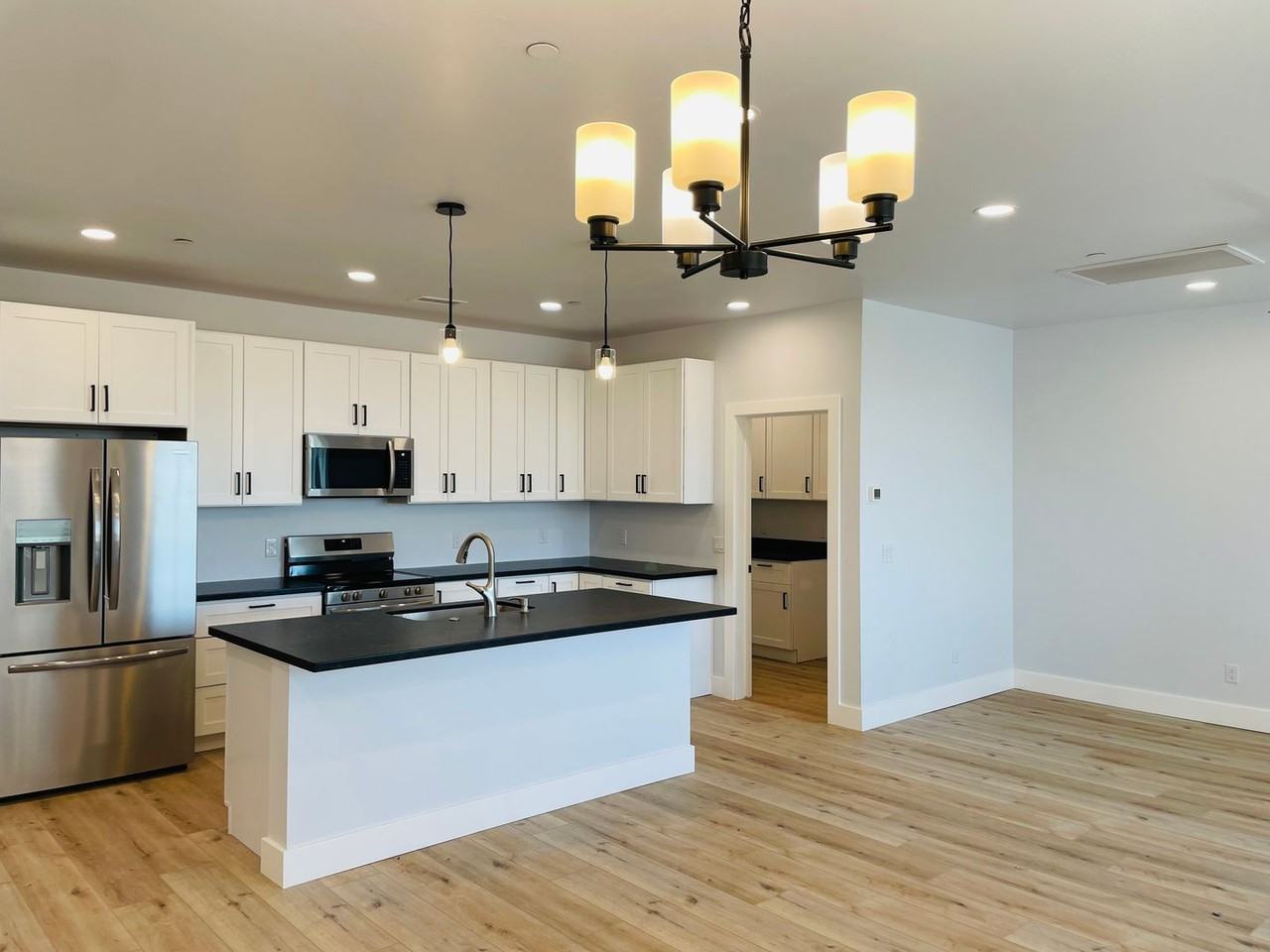 17 N Alamos Dr #A - Photo 3 of 17